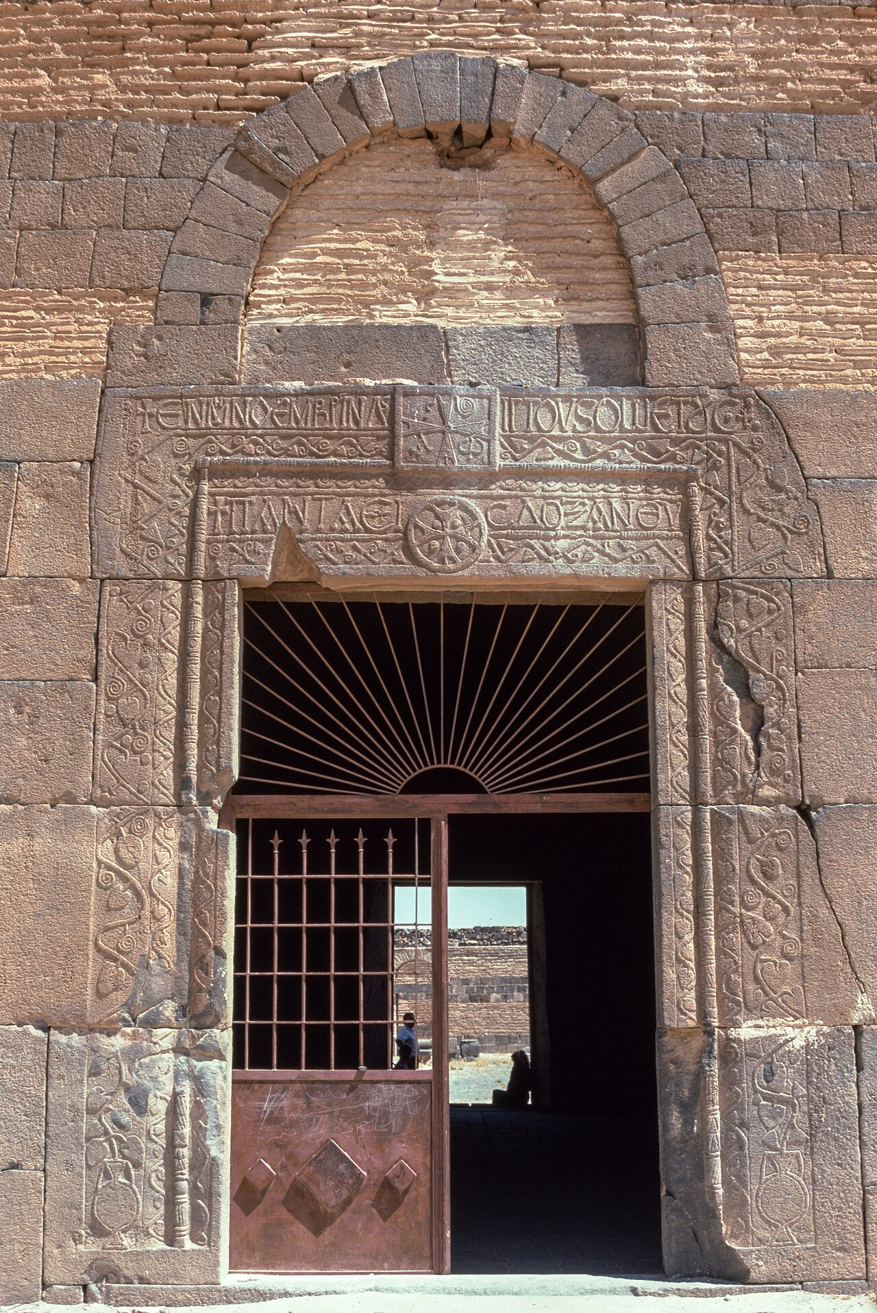 image4